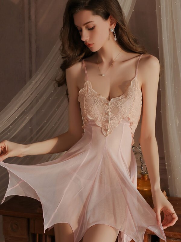 See-through mesh stitching lace sling nightdress